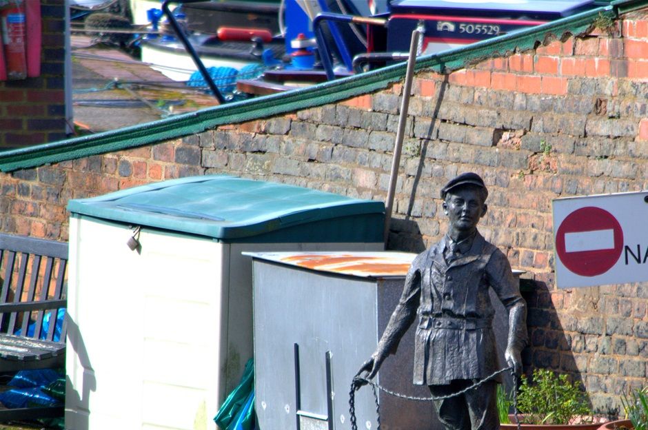 Coombeswood Marina, Fisher boy in bronze by Anita Lafford