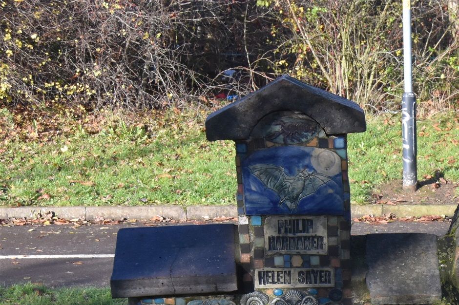 Lunt Path. Newt. Designed by local pupils assisted by Phil Hardaker and Helen Sayer